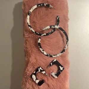 2 set of Elizabeth and James Hoop Earrings